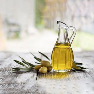 Huile d'olive pure pour la cuisine quotidienne, ingrédient culinaire en bouteille, idéal pour les repas, les vinaigrettes, la pâtisserie, les restaurants, vente en gros - Product Image 1