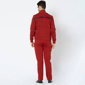 Survêtement pour homme à imprimé géométrique rouge, fermeture éclair intégrale, vêtement décontracté, saison automne, mélange de polyester et de coton - Product Image 3
