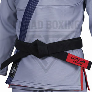 Uniforme de karaté souple, léger et durable de haute qualité, imprimé sur le devant, vêtements d'arts martiaux en polyester et coton, personnalisable - Product Image 5