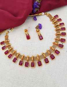 Conjunto de Joyería Tradicional de Oro con Piedras Sintéticas, Collar y Pendientes de Moda, Joyería de Fantasía con Base de Cobre, Gargantilla de Malla para Regalo de Novia - Product Image 4