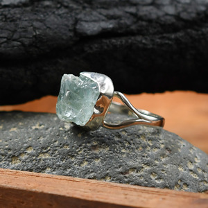 Anillo de Aguamarina Natural en Bruto, Plata de Ley 925, Hecho a Mano, Anillo de Gema en Bruto para Mujer, Joyería al por Mayor Alibaba - Product Image 3