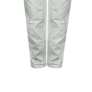 Pantalon en jean léger en coton pour homme, coupe droite, taille naturelle, aspect délavé, collection été 2026, vente en gros, logo personnalisé, OEM - Product Image 5