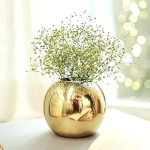 Jarrón Redondo de Aluminio con Recubrimiento de Polvo Dorado Moderno, Elegante Contenedor para Arreglos Florales Secos para Hoteles, Restaurantes y Eventos - Product Image 1