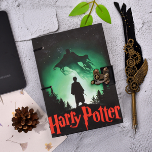 สมุดบันทึกทำมือที่ได้รับแรงบันดาลใจจากพ่อมด | สมุดโน้ต A5 พร้อมตัวล็อคแบบวินเทจและดีไซน์โบราณ | สมุดบันทึกทำมือ 100 หน้า สำหรับนักสะสม - Product Image 1