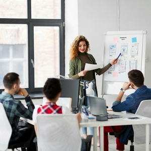 UNIVENTURE : Systèmes de présentation professionnelles pour les concepteurs et des cadres de narration visuelle avancés pour la croissance - Product Image 5