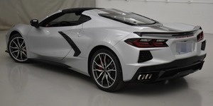 Chevrolet Corvette Stingray 2LT 2026 Certifiée Luxe de Luxe, Coupé à Propulsion Arrière - Product Image 2