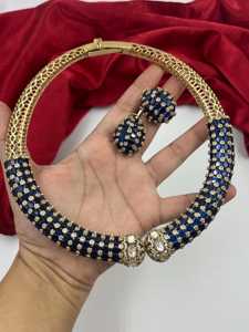 Collier ras du cou Hasli bleu saphir, collier indien, bijoux fantaisie dorés antique - Product Image 5