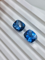 Saphir bleu topaze naturel facetté en gros |   Pierre taille coussin, pure et claire, 9,55 carats, pour la fabrication de bijoux Organicgems