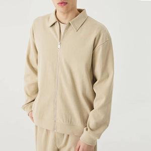 Survêtement pour homme en coton 100% écologique vert olive, avec capuche et pantalon, bandes latérales blanches, coupe-vent, respirant, streetwear pour un confort optimal - Product Image 5