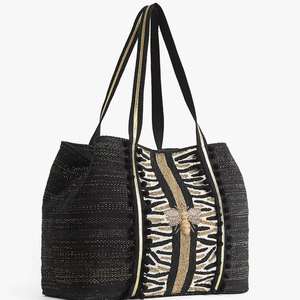 Bolsas de mano bordadas con cuentas para regalos y manualidades, ideales para salidas a la playa, con diseños florales personalizados. - Product Image 1
