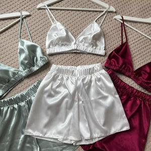 Ensemble soutien-gorge et culotte sexy pour femme, à fermeture avant, bonnets couvrants, sans armatures, sans couture, en dentelle, séchage rapide, en coton et soie, pour la nuit - Product Image 1