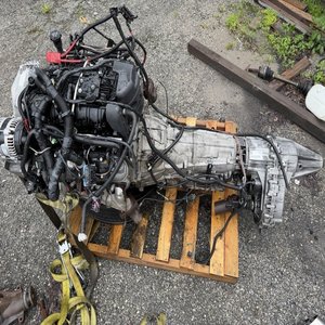 Motor L92 de 6.2 litros del 2008 y transmisión 6L80E, caja de transferencia AWD 823, LS, GM - Product Image 1