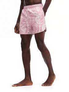 Shorts de playa para hombre con estampado paisley rosa, cintura elástica, secado rápido, pantalones cortos de poliéster tejido, hechos en Pakistán. - Product Image 5