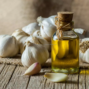 Huile d'ail |   Huile d'extrait d'ail naturel pour la transformation alimentaire nutraceutique, usage cosmétique, qualité export - Product Image 4