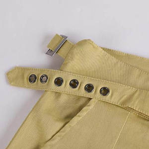 Pantalon plissé beige pour homme, taille haute, en coton, décontracté, pour le printemps, infroissable, style avant - Product Image 3