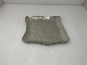 Elegant Aluminum Serving <b>Tray</b> With <b>Mirror</b> Finish For Luxury Hotel Restaurant And Catering Presentation - Product Image 3