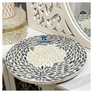 Authentique Exportateur Mother PEARL PLACEMATS Vente en gros Muharraq Finition élégante Livraison rapide Offre à long terme - Product Image 1