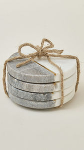 Sous-verres en marbre indien personnalisables pour cadeaux d'entreprise – Tapis de table en pierre grise et blanche pour tasses à café, design unique sur mesure - Product Image 4