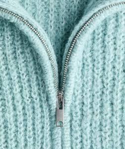 Pull-over chic et respirant à col en V et manches lanternes pour femme, coupe oversize tendance avec manches bouffantes - Product Image 5