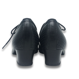 Chaussures de danse de salon et latine professionnelles pour femmes en cuir véritable de haute qualité, ivoire et noir, à bout fermé - Orientées vers la mode - Product Image 4