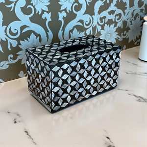 Portapañuelos Rectangular Decorativo de Nácar Pulido, Diseño Moderno en Blanco y Negro, para Uso en el Hogar y la Oficina - Product Image 5