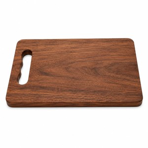 Tabla de Cortar de Madera de Nogal al por Mayor |   Tabla de cortar decorativa hecha a mano en India - Product Image 1