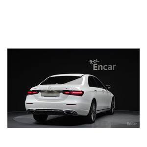 Mercedes-Benz E350 4MATIC Exclusive Clase E 2023 con Volante a la Izquierda, Caja de Cambios Automática, Asientos de Cuero, Cámara Trasera, 42,537 km - Product Image 2