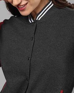 Chaqueta Varsity para Mujer, Diseño Nuevo, Hecha a Medida, OEM, al por Mayor, Chaqueta Resistente con Color Personalizado - Product Image 4