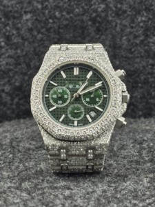Reloj Cronógrafo Octagonal de Acero Inoxidable de Lujo para Hombre, Esfera Verde, Brazalete con Pedrería, Movimiento de Cuarzo Analógico, Cierre Desplegable - Product Image 1