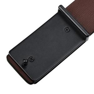 Cinturón de Vestir de Cuero PU con Hebilla de Placa y Logotipo Personalizado para Uniformes Escolares y de Negocios para Hombre - Product Image 6