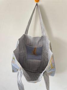 Sac fourre-tout en coton matelassé style bohème, imprimé palmiers bleus, sac à bandoulière, sac de shopping ouvert, toutes saisons, écologique et réutilisable - Product Image 5