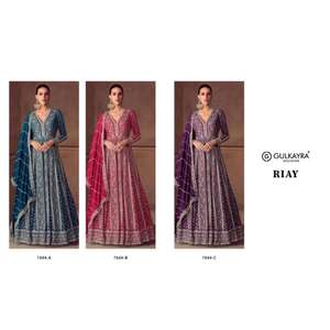 Robe Anarkali de luxe Sayuri Designer Riay en tissu Chinon véritable avec de riches broderies pour les occasions de mariage et festives - Product Image 6