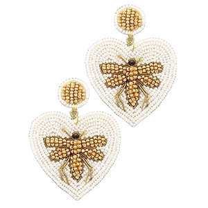 Boucles d'oreilles brodées en perle de graine, design en forme de cœur, boucles d'oreilles indiennes faites à la main pour femmes et filles - Product Image 2