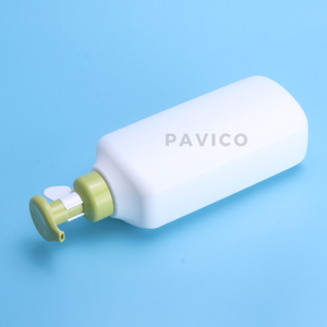 Bouteille de shampoing en plastique HDPE blanc de 1300 ml certifiée ISO 9001 avec pompe, design personnalisé et impression sérigraphique OEM/ODM, Nouveauté Pavico - Product Image 1