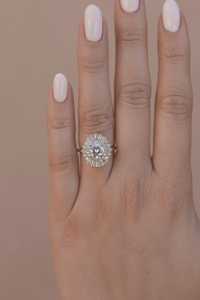 Bagues de fiançailles double halo en diamant 1,50 carat, taille ronde et baguette, diamants de laboratoire, or massif 14K 18K, bijoux fins classiques pour mariage - Product Image 4
