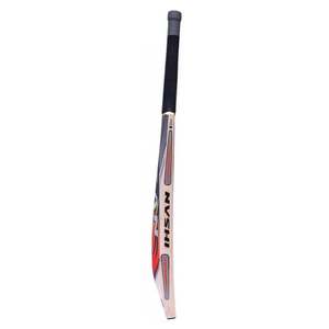 Bate de críquet ihsan sports lynx x3 English Willow con funda protectora, cubierta de burbujas, agarre adicional y lámina anti-desgaste, todo incluido. - Product Image 4
