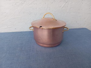 Casserole en cuivre artisanale, finition martelée, design vintage, forme ronde, ustensile de cuisine en métal durable sans couvercle - Product Image 5