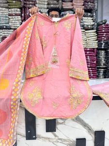 Collection Eid : travail de broderie, sequins et fils avec embellissements - Product Image 3