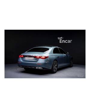 Mercedes-Benz E200 Avantgarde Classe E 2024 avec 20 979 km, conduite à gauche, boîte automatique, caméra de recul - Product Image 2