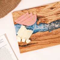 Planche à découper en bois époxy AureoGrain, planche à découper et à servir artisanale de qualité supérieure en résine pour la cuisine, la charcuterie, le fromage, le pain