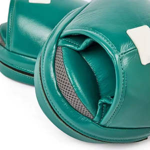 แผ่นซ้อมมวย Focus Punching Pads คุณภาพดีที่สุดสำหรับนักมวยฝึกซ้อม MOQ ต่ำ พร้อมโลโก้แบบกำหนดเอง - Product Image 2