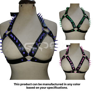 Arnés de cuero negro con púas moradas - Product Image 6