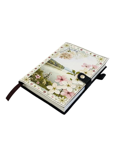 Carnet en cuir rechargeable fait main à motifs floraux, journal vintage personnalisable et réutilisable, cadeau idéal pour femmes et écrivaines - Product Image 2