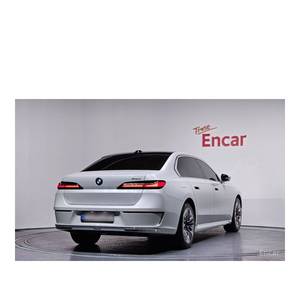 BMW Serie 7 740i SDrive Design 2023, Volante a la Izquierda, Caja de Cambios Automática, Pura Excelencia con 53,365 km - Product Image 2