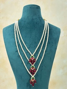 Magnifique ensemble de collier Mala à trois rangs en laiton plaqué or de haute qualité avec moissanite Ahemdabadi pour femme, idéal pour un cadeau de mariage ou une tenue de soirée - Product Image 2