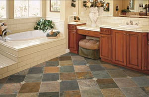 Ardoise naturelle California Gold avec bords sciés pour revêtements de sol intérieurs et extérieurs, bardages muraux et applications décoratives - Product Image 2