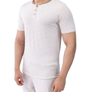 Venta al por mayor rayas Henley cuello camiseta para hombres nueva moda Slim Fit poliéster algodón media manga abotonada camiseta OEM marca personalizada - Product Image 1