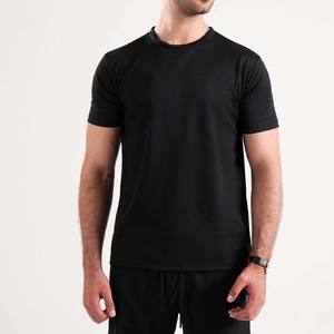 T-shirts personnalisés en gros pour hommes, coupe ample, multicolores, noirs unis, style urbain estival, tenue quotidienne confortable - Product Image 1