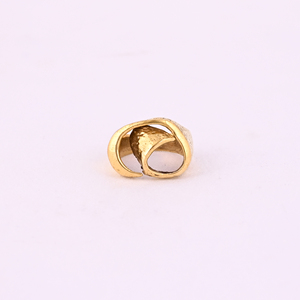 แหวนทองเหลืองชุบทองดีไซน์เกลียวทันสมัยสำหรับผู้หญิง - Product Image 1