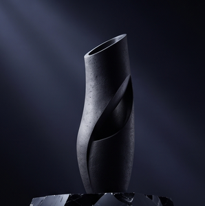 Vase décoratif en métal noir de luxe, texture ajourée abstraite moderne, récipient à fleurs pour la maison, le bureau, le hall, la décoration intérieure - Product Image 3